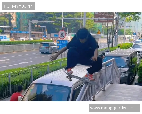 实时新闻南京极限运动嘉年华精彩回顾滑板队实力展现引人瞩目