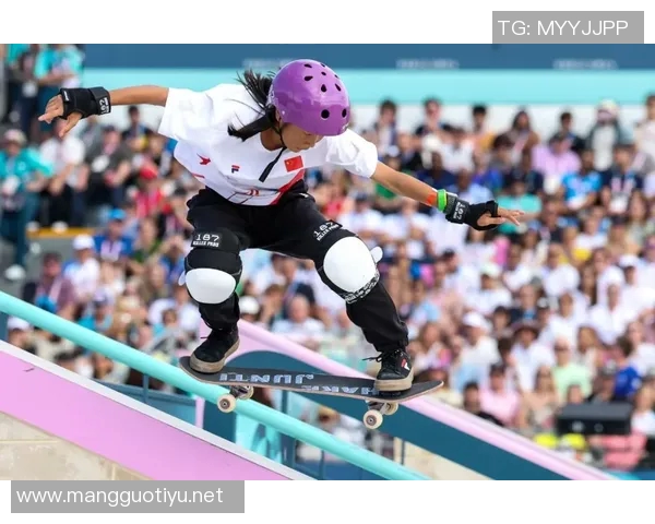 实时新闻南京街舞队在滑板精英赛中的灵活性表现分析与点评